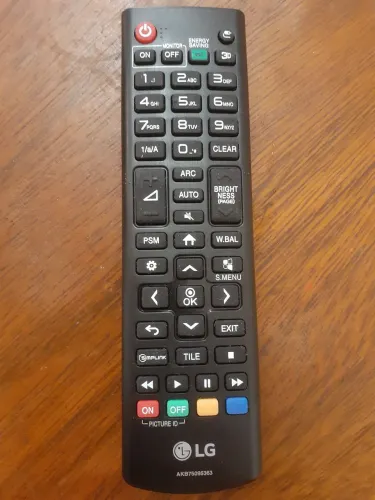 Controle remoto monitor tv LG AKB *