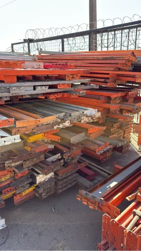 4000 longarinas de porta palete marcas diversas 