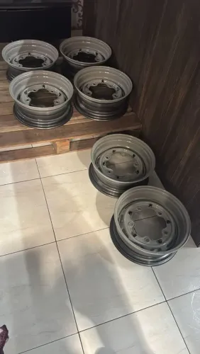 RODAS 5 FUROS ARO 15 TALA LARGA PRO FUSCA KOMBI BUG 