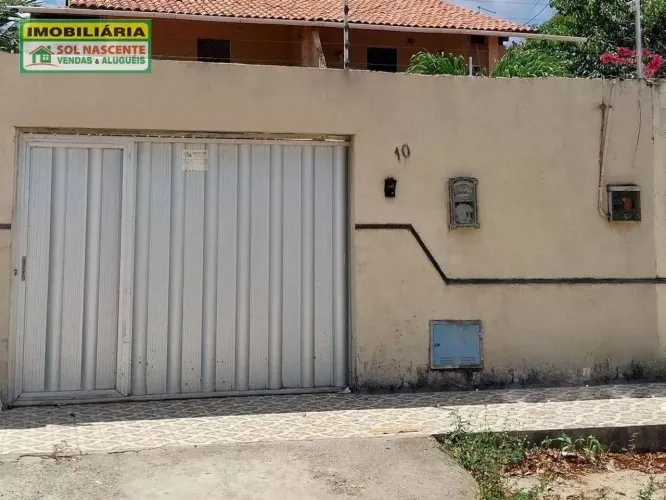 Casa com 3 dormitórios para alugar, 160 m² por R$ 2.201,00/mês - Edson Queiroz - Fortaleza