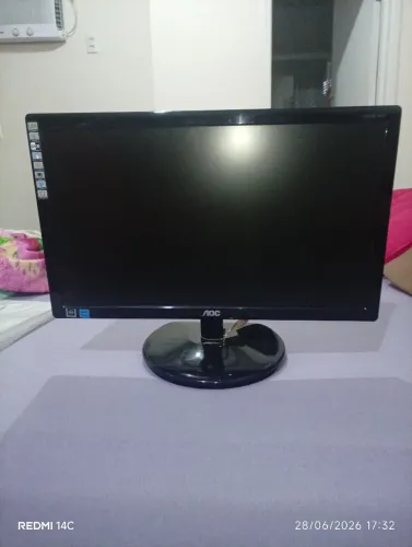 Vendo monitor da AOC-de 18,5 polegadas.