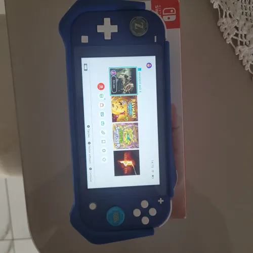 Nintendo Switch Lite com garantia.