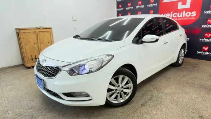 Kia Motors Cerato 1.6 16V Flex Aut. 2014