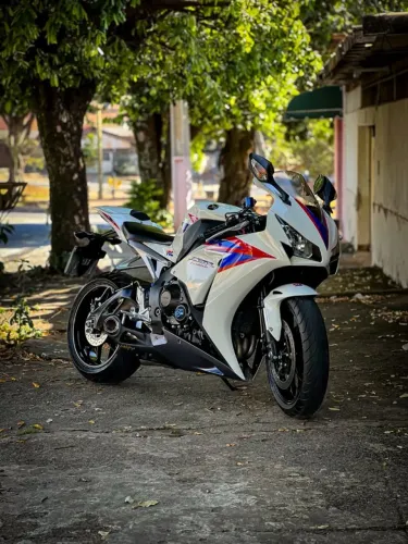 HONDA CBR 1000RR