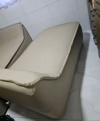 Poltronas, divã, espreguiçadeira 