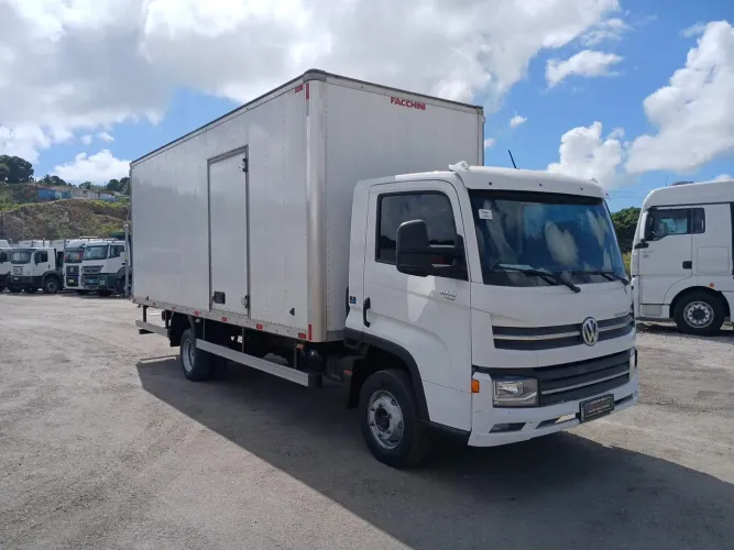 Volkswagen 9.170 Delivery 2p (diesel)(E5) 2022/2023 Vamos Seminovos Recife
