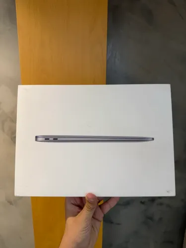 Caixa de MacBook Air 13? M1 256GB 8GB Cinza Espacial