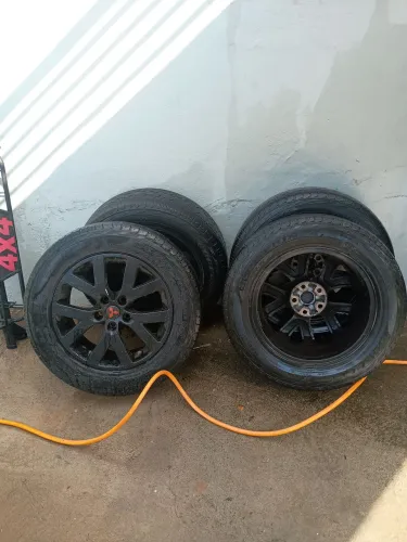 Rodas Pajero TR4 