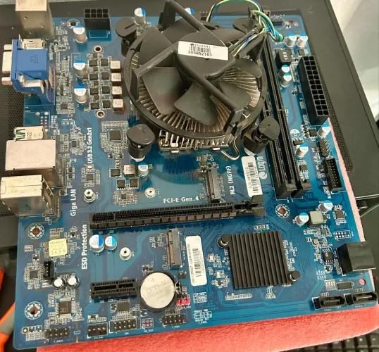 Kit placa-mãe+core i3-12g+ddr4 8gb 3200mhz