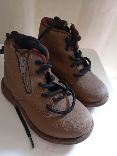 Bota infantil 