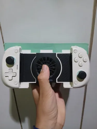 Controle Gamepad com Cooler para Celular - Data Frog