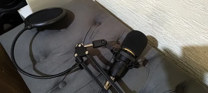 Microfone Condensador Legendary Vocal