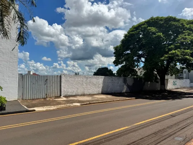 Terreno comercial 2 MIL metros