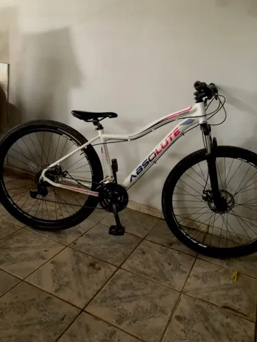 Bicicleta absolute aro 29