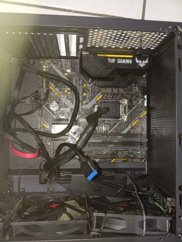 Placa mãe Asus tuf bm 360m+fonte Corsair cx 750+gabinete com 03 fans