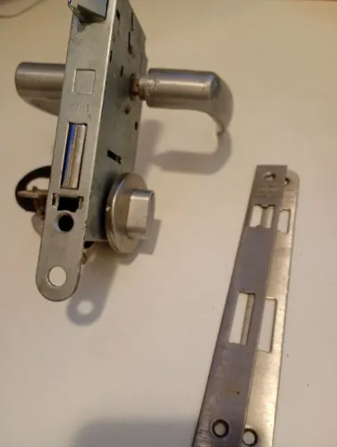 Fechadura de porta 