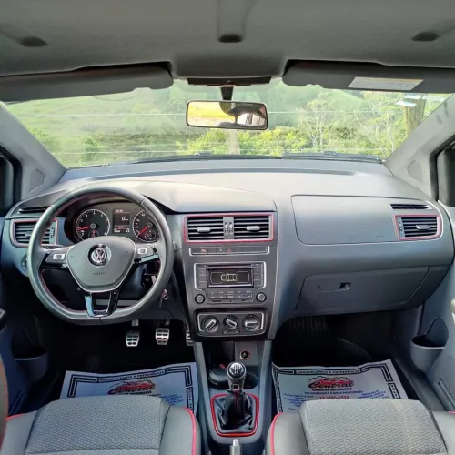 Volkswagen Fox Rock IN RIO 1.6 MI Total Flex 8V 5P 2016