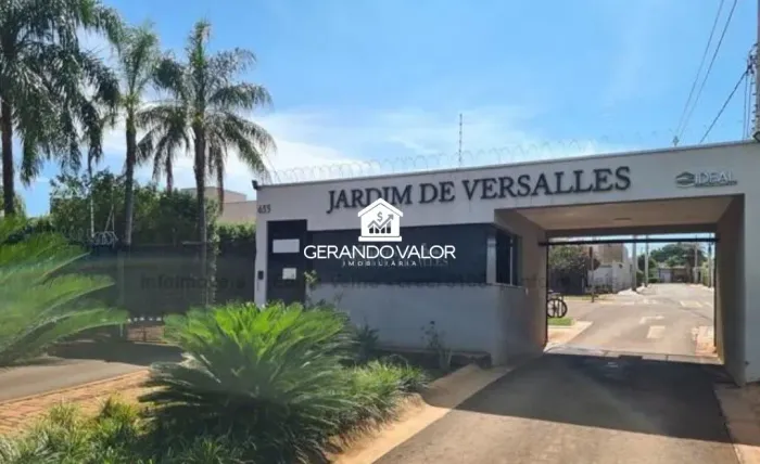 Casa Em Condomínio Fechado com Segurança 24h