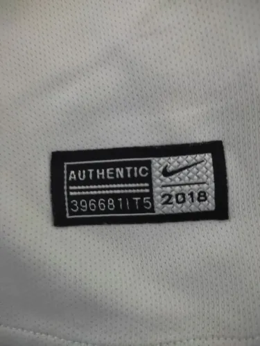 camisa do Corinthians, autenticada 2018, interessados mandem mensagem,que a gente negocia