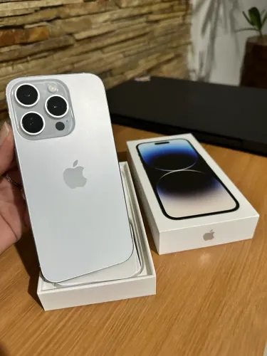 IPHONE 15 PRO 