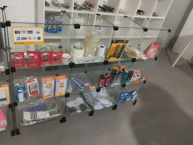 Vendo vitrine vidro