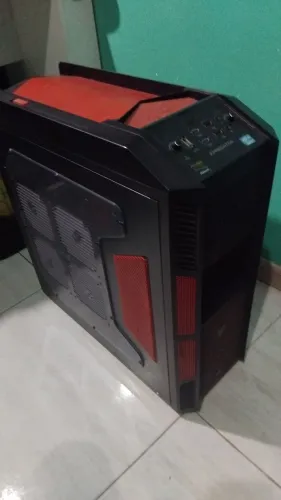 AeroCool XPredator Gabinete