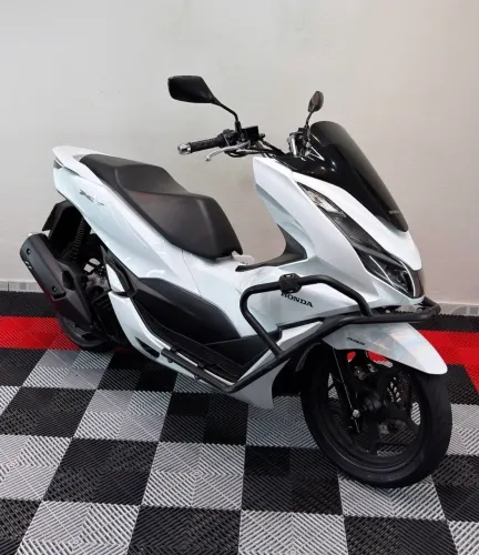Honda PCX 160 2023 - Excelente oportunidade