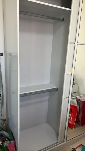 Guarda-roupa solteiro
