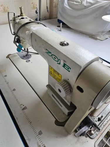 Maquina de Costura Reta