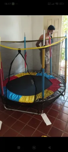 Brinquedo semi novo