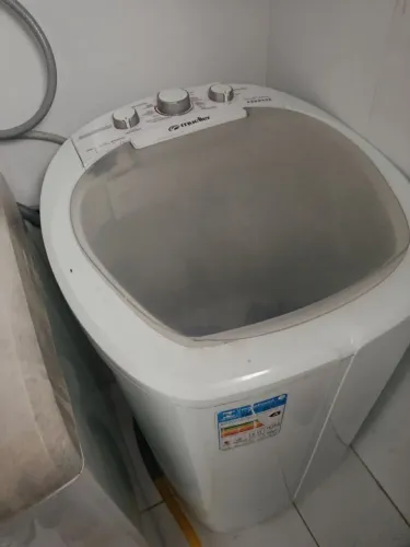 Vende-se tanquinho semi automático 16kg