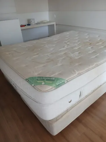 Cama box queen