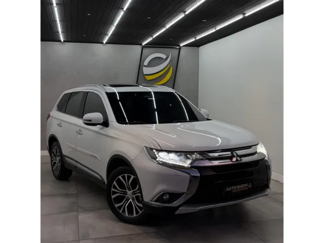 Mitsubishi Outlander 2.2 165cv Diesel Aut. 2017