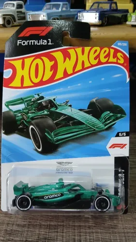 Hot Wheels Aston Martin Aramco Formula One Team