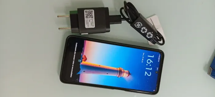 Telefone Moto G05 - Estado de Novo