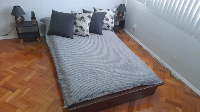Cama estilo Japonesa com Colchão de Viúva