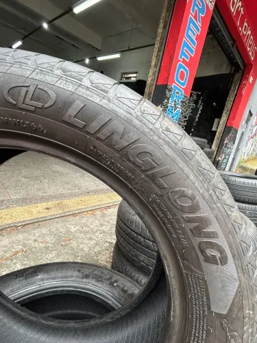Pneus LingLong 235/55/18 por 350 cada