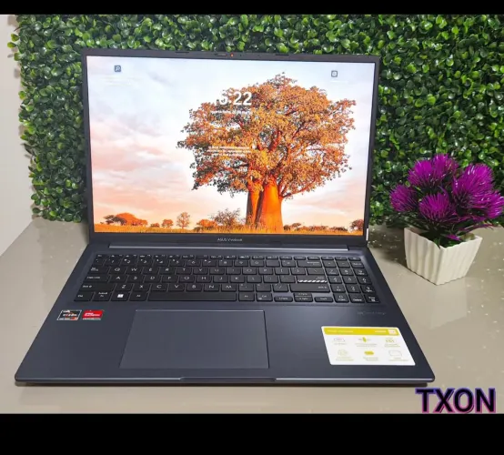 Notebook asus  RYzen 5 7520U  Placa de vídeo AMD Radeon   Memória ram 8 GIGA   SSD 500 gb