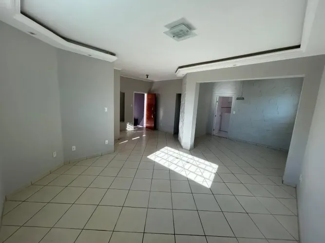 Casa com 4 dormitórios à venda, 186 m² por R$ 720.000,00 - Campos Elíseos - Taubaté/SP