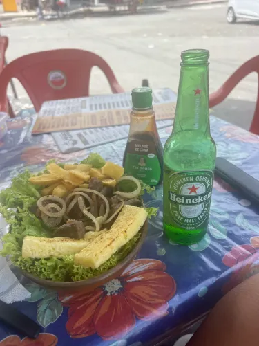 Auxiliar de cozinha 