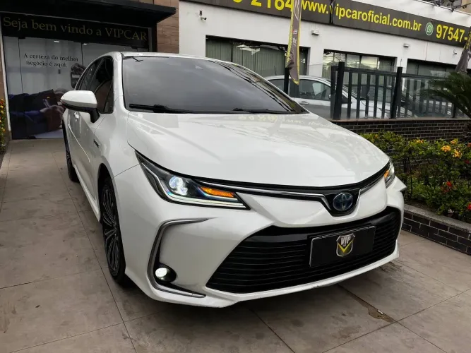 Toyota Corolla Altis Prem. Hybrid 1.8 Flex AUT 2023