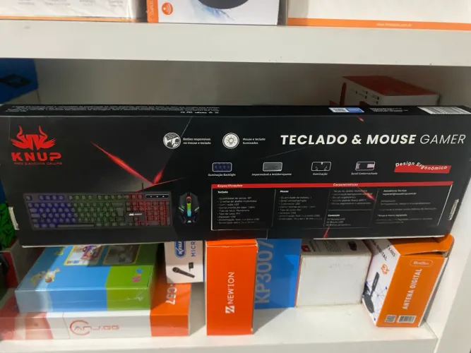 Kit teclado e mouse Gamer KNUP 