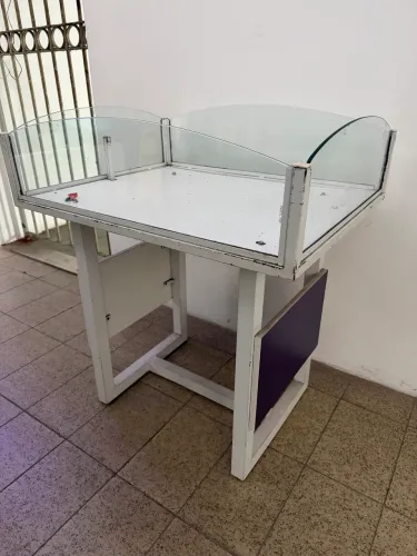 SUPORTE, MESA, APOIO, VITRINE ESTOQUE BARATO!