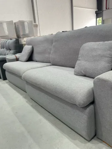 Sofá Molas Ensacadas Com Detalhe Em Courino ULTIMA PEÇA