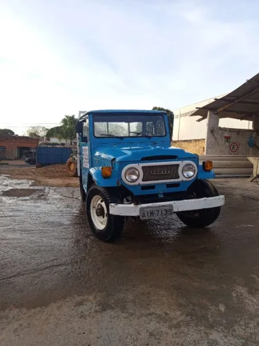 Toyota Band.Picape Chassi Curto Diesel 1981