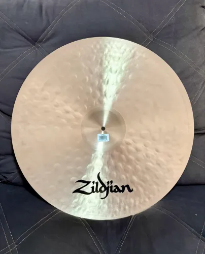 Prato Zildjian K Light Ride 22 - Muito novo!