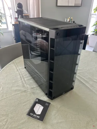 Gabinete Gamer Corsair ICUE 465X RGB Usado