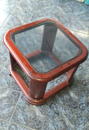Mesa de centro de madeira