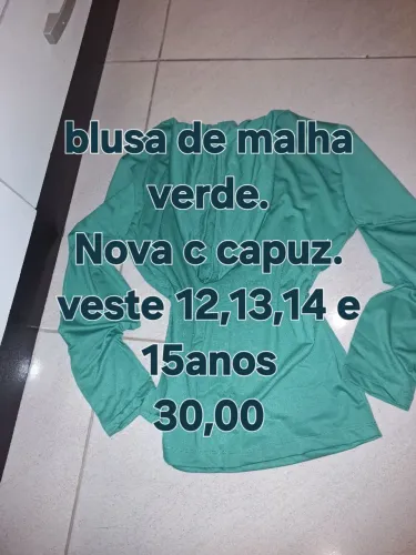 Blusa malha c capuz nova 30,00