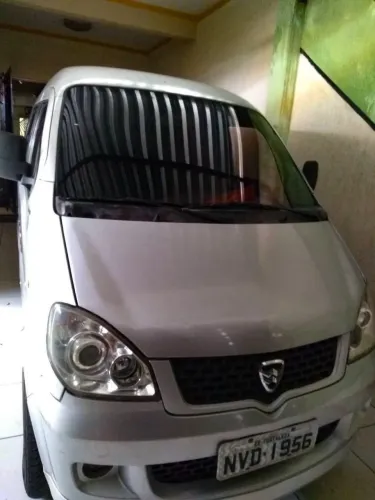 Hafei Towner Passageiro 1.0 8V 48cv 7L 5P 2011